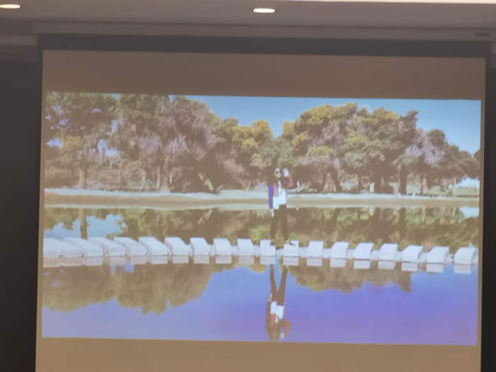 綿陽(yáng)中旅行假日旅行社舉行胡楊林、南疆專(zhuān)列推薦會(huì)